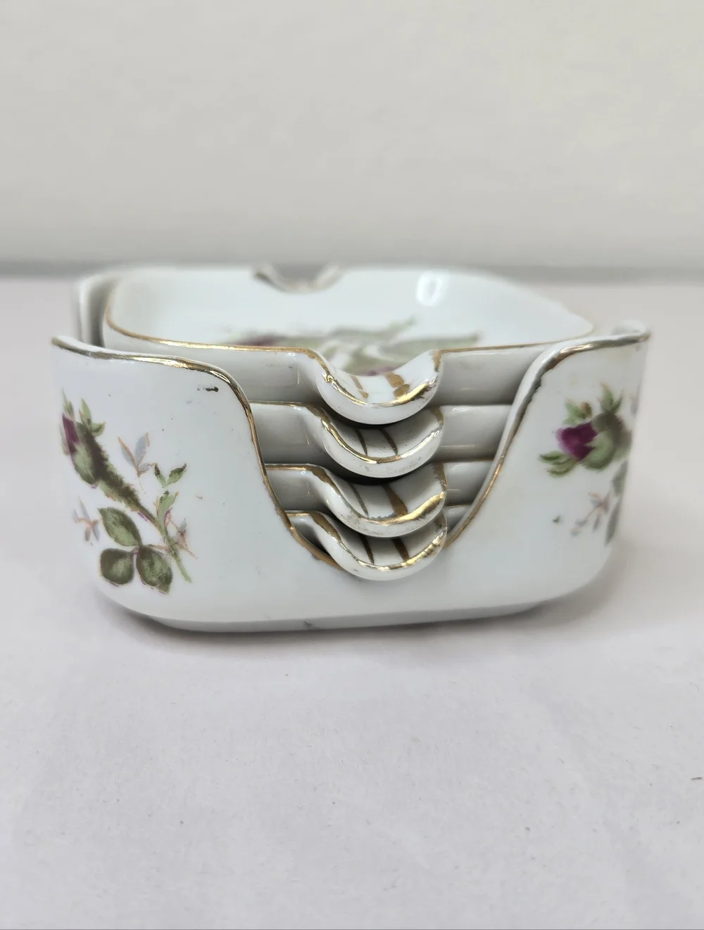 Vintage Set Of Individual Square Ashtrays Red Rose Buds Gold Trim Caddy Holder